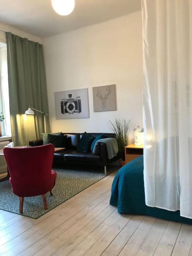Bohemian And Light One Room Apartment In Sofo 31Sqm Stockholm Exterior photo